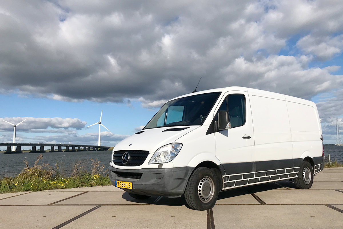Kast laten vervoeren